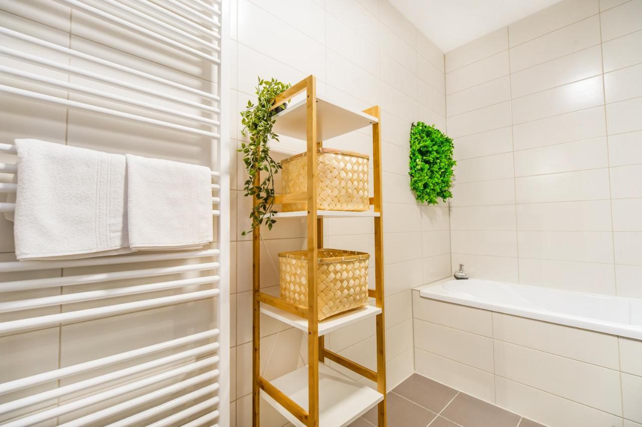 Apartament Smarald ブラショフ エクステリア 写真